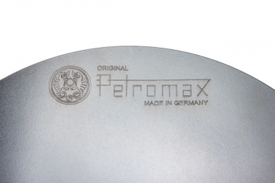 Petromax muurinpohjapannu FS38, yksityiskohta